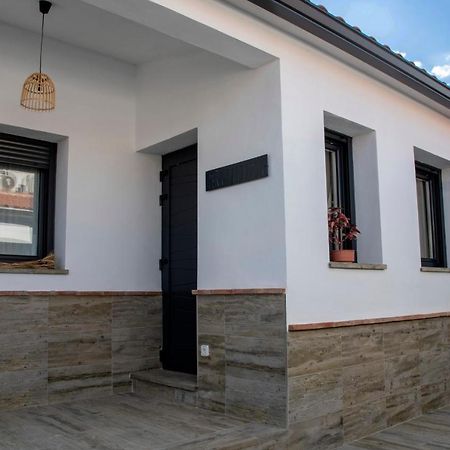 Apartamentos Rurales Helechosa, Las Tres Penas מראה חיצוני תמונה