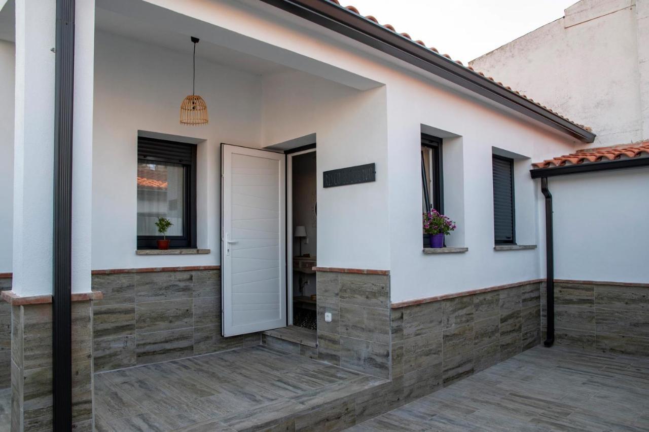 Apartamentos Rurales Helechosa, Las Tres Penas מראה חיצוני תמונה