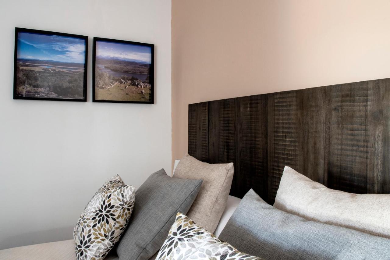 Apartamentos Rurales Helechosa, Las Tres Penas מראה חיצוני תמונה