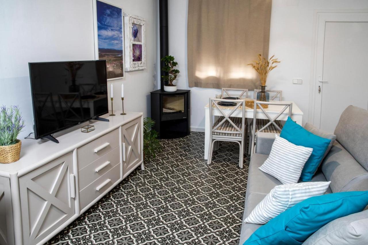 Apartamentos Rurales Helechosa, Las Tres Penas מראה חיצוני תמונה