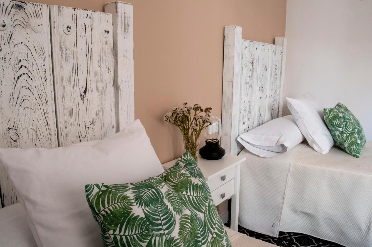 Apartamentos Rurales Helechosa, Las Tres Penas מראה חיצוני תמונה